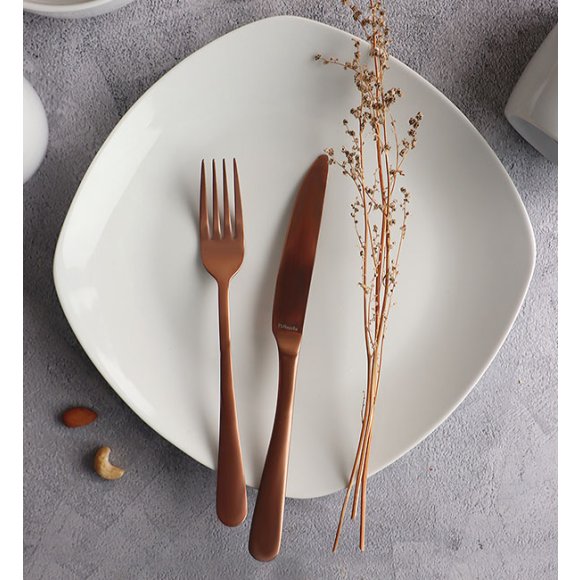 WYPRZEDAŻ! WATERSIDE EVERYDAY WHITE Komplet 6 talerzy dla 3 osób / porcelana