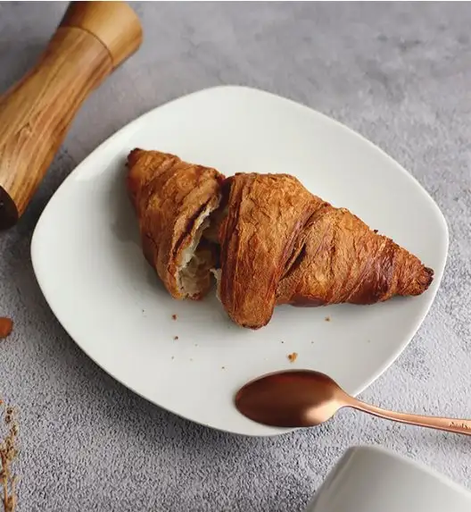 WYPRZEDAŻ! WATERSIDE EVERYDAY WHITE Komplet 6 talerzy dla 3 osób / porcelana