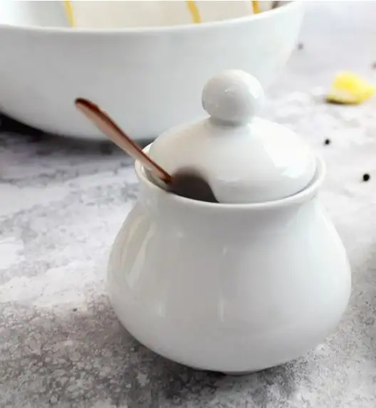 LUBIANA BOSS BIAŁY Serwis obiadowo - kawowy 34 el / 6 osób 