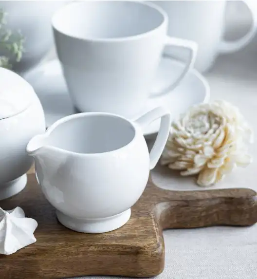 LUBIANA BOSS BIAŁY Serwis obiadowo - kawowy 52 el / 6 osób 