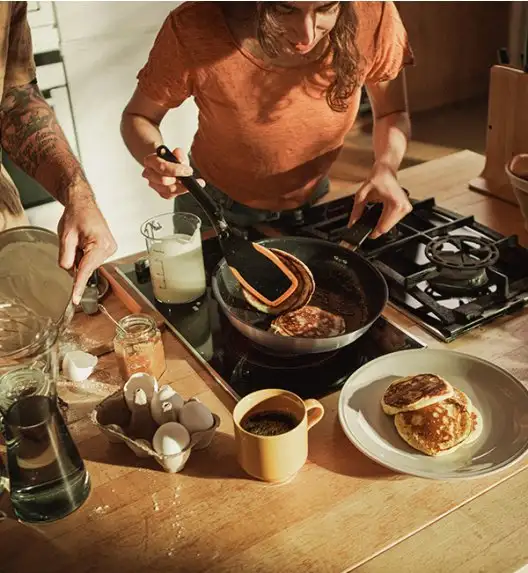 FISKARS FUNCTIONAL FORM 1072310 Patelnia 24 cm / powłoka Ceratec™