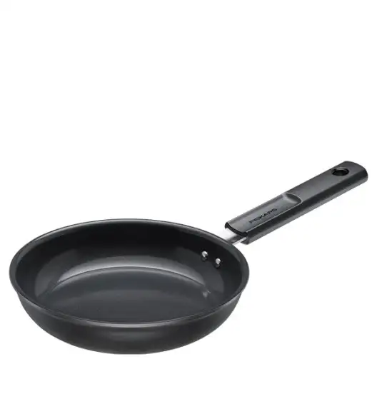 FISKARS HARD FACE Komplet garnki z pokrywkami 8 el + Patelnie 20, 24, 28 cm + pokrywki TADAR + Wok + naleśnikowa / powłoka Ceratec™ Superior