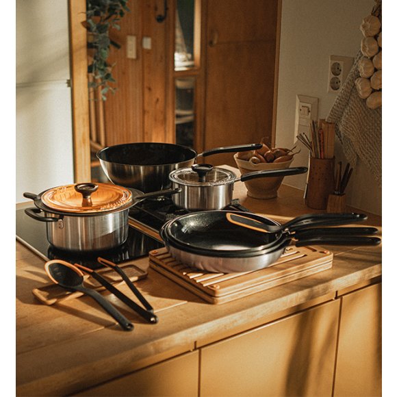 FISKARS FUNCTIONAL FORM Komplet patelni 20, 24, 28 cm / powłoka Ceratec™