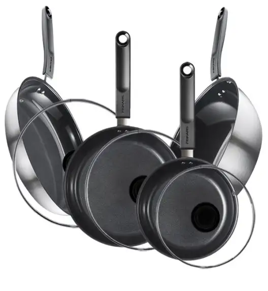 FISKARS FUNCTIONAL FORM Komplet garnki z pokrywkami 8 el + Patelnie 20, 24, 28 cm + pokrywki TADAR + Wok / powłoka Ceratec™