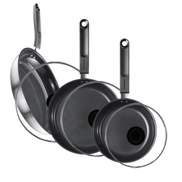 FISKARS FUNCTIONAL FORM Komplet patelni 20, 24, 28 cm + pokrywki TADAR / powłoka Ceratec™