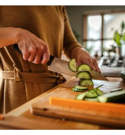 FISKARS FUNCTIONAL FORM 1057557+1057562 Komplet 5 noży kuchennych (2+3) w pudełkach + ostrzałka ESSENTIAL