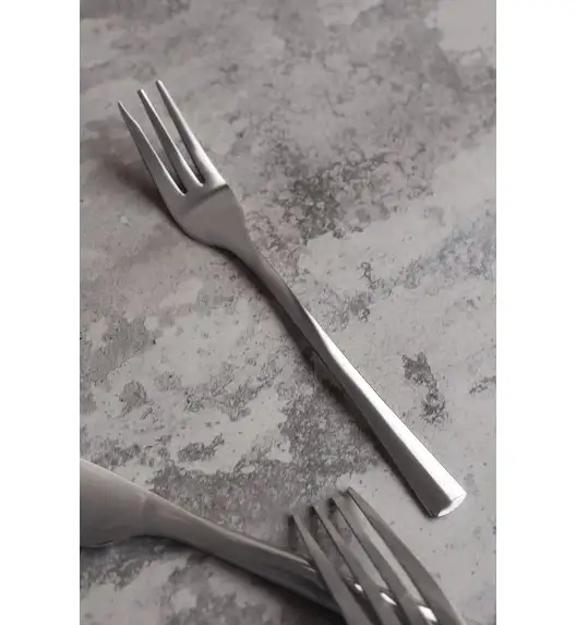 AMBITION SIENA Sztućce Komplet 144 el w walizce dla 24 osób / stal