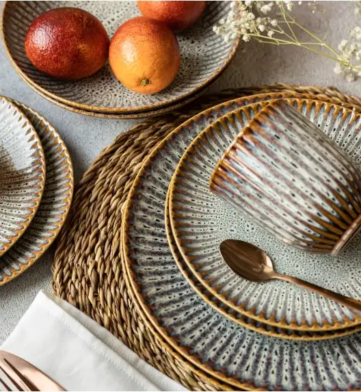 LUBIANA STONEWARE CERAMIKA / METEOR DESERT / Serwis obiadowy 48 elementów dla 12 osób / odcień piaskowo-niebieski