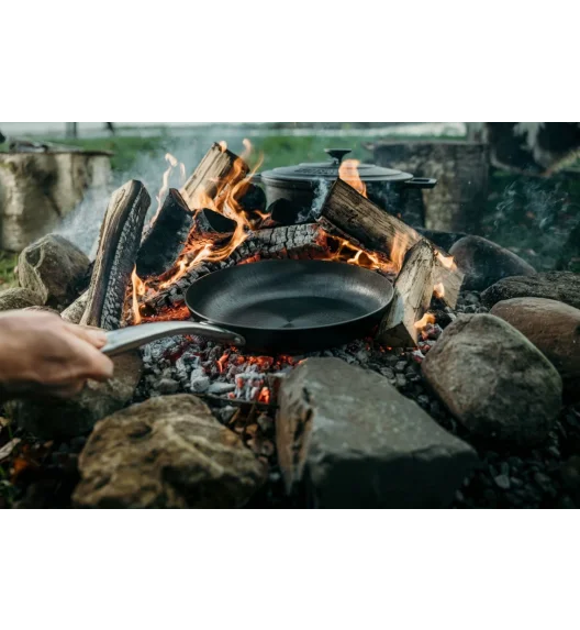 SKOTTSBERG | CAST IRON | Patelnia 24cm ŻELIWNA
