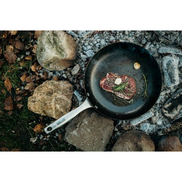 SKOTTSBERG | CAST IRON | Patelnia 24cm ŻELIWNA