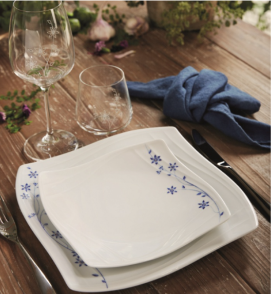 FYRKLOVERN LISE Komplet porcelany - 2 elementy (talerz deserowy + talerz obiadowy) | porcelana | niebieskie kwiaty + złoto