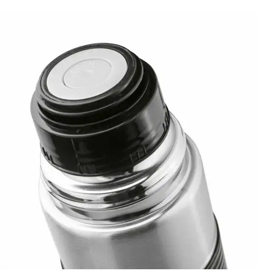 TADAR TERMOS NIERDZEWNY Z CZARNYM SILIKONOWYM UCHWYTEM SILVES 0,75L