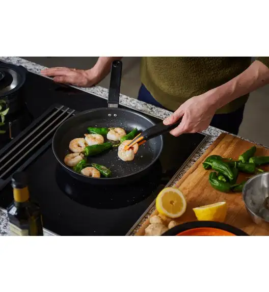 FISKARS FUNCTIONAL FORM 1027306 Zestaw kuchenny (łyżka + szpatułka + szczypce)