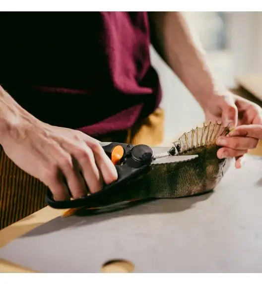 FISKARS FUNCTIONAL FORM 1003032 Nożyce do ryb 22 cm / profilowane ostrze / stal nierdzewna