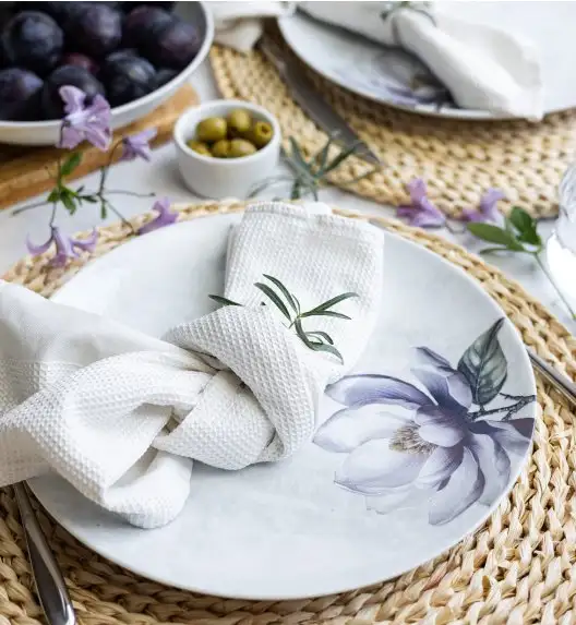 LUBIANA BOSS KERAJET MAGNOLIA 9218 Serwis obiadowy 54 el / 18 osób | 775KJ