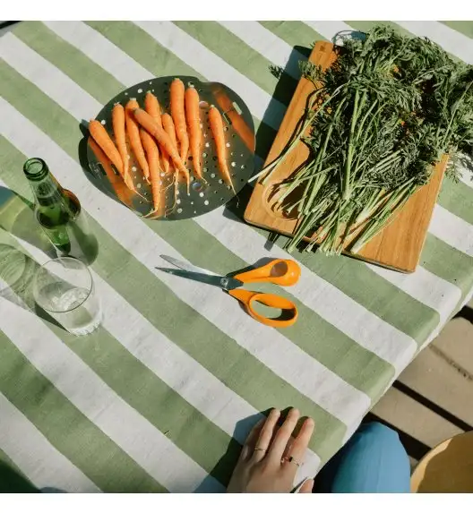 FISKARS CLASSIC Nożyczki uniwersalne 21 cm / stal nierdzewna (6 generacja)