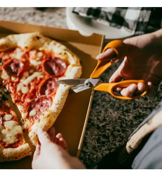 FISKARS CLASSIC Nożyczki kuchenne 18 cm ząbkowane ostrze / stal nierdzewna (6 generacja)