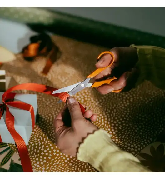 FISKARS CLASSIC Nożyczki dla hobbystów 13 cm / stal nierdzewna (6 generacja)