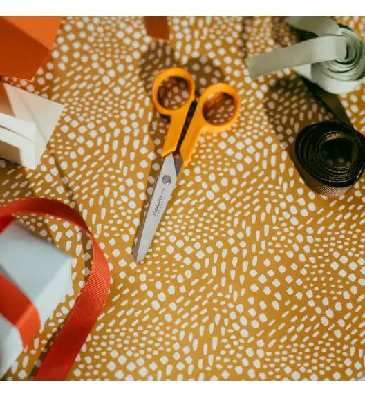 FISKARS CLASSIC Nożyczki dla hobbystów 13 cm / stal nierdzewna (6 generacja)