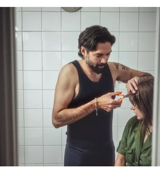 FISKARS CLASSIC Nożyczki fryzjerskie 17 cm / stal nierdzewna (6 generacja)