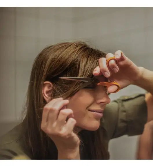 FISKARS CLASSIC Nożyczki fryzjerskie 17 cm / stal nierdzewna (6 generacja)