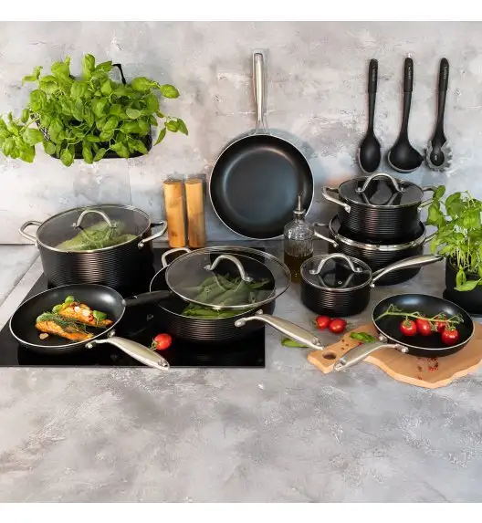 AMBITION | RIBS PATELNIA 24 CM Indukcja Powłoka non-stick Qualum Basic