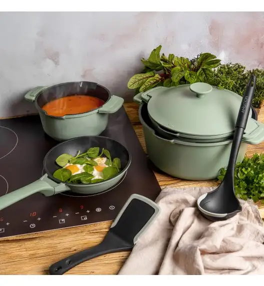 AMBITION | FERN ŁYŻKA SZARA / tworzywo sztuczne