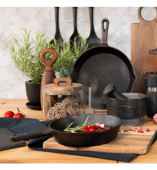 AMBITION | IRON PATELNIA ŻELIWNA 16 CM