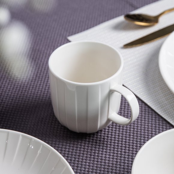 AMBITION | LIGNE KUBEK 350 ML BIAŁY / porcelana