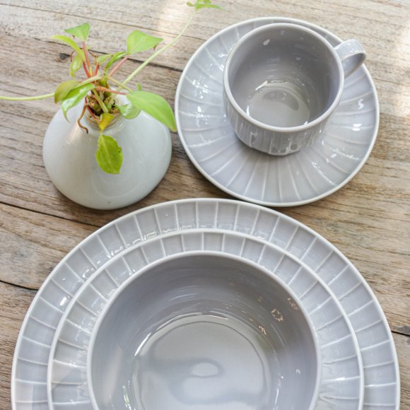 AMBITION | LIGNE SALATERKA 20 CM SZARY / porcelana