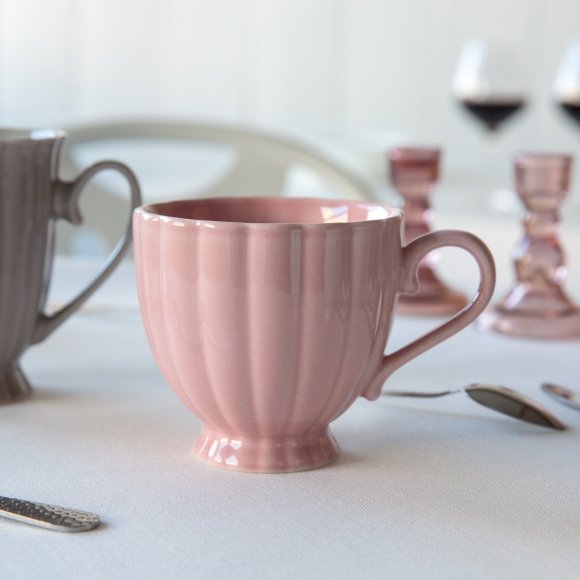 AMBITION | CURLY FILIŻANKA 250 ML RÓŻOWA