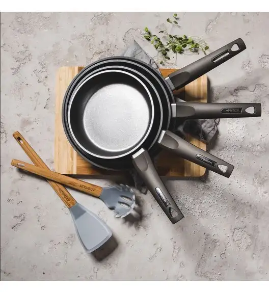 AMBITION MAGNAT Patelnia + pokrywka 30 cm / powłoka ILAG Non-Stick Premium / INDUKCJA