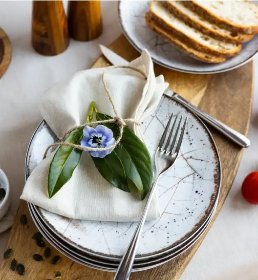 LUBIANA BOSS KERAJET | 749 KJ | Serwis obiadowy 18/54 elementy | 9229 SPĘKALIN