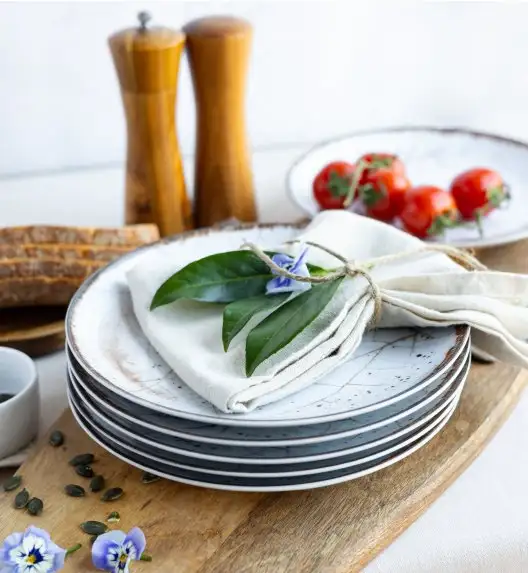 LUBIANA BOSS KERAJET | 749 KJ | Serwis obiadowy 24/72 elementów | 9229 SPĘKALIN