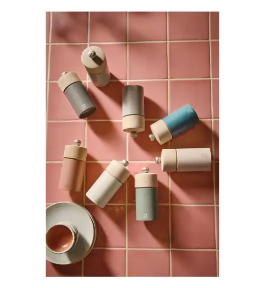 PEUGEOT | BOREAL Młynek do pieprzu, 12 cm, orzechowy