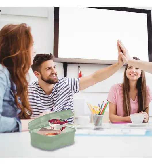 WESTMARK MAXI Pojemnik na przekąski lunchbox 935 ml, miętowo-zielony