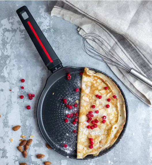 ZWIEGER RED LINE Patelnia do naleśników 24 cm / powłoka nieprzywierająca TitanEX