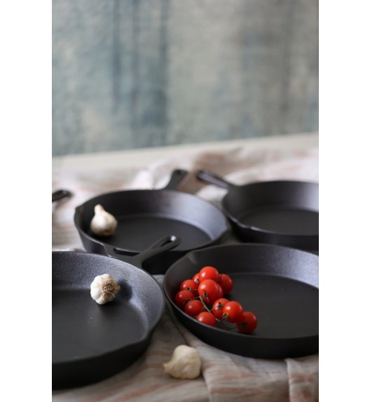 HAGE Patelnia żeliwna 31 cm z uchem Cast Iron