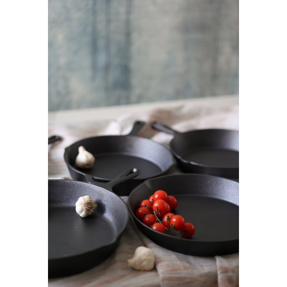 HAGE Patelnia żeliwna 31 cm z uchem Cast Iron