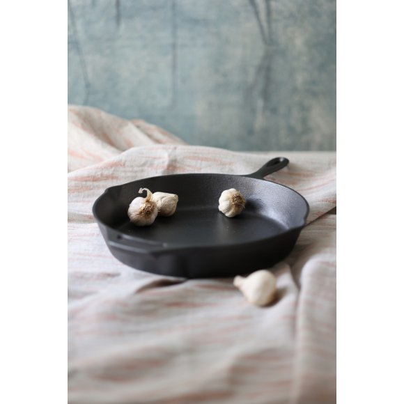 HAGE Patelnia żeliwna 31 cm z uchem Cast Iron