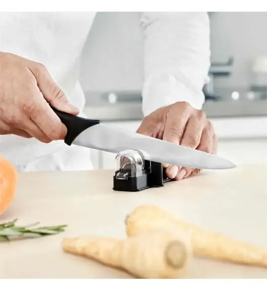 FISKARS CONTROL+ Zestaw 3 noży kuchennych COOK'S SET + Ostrzałka ceramiczna Essential Roll-Sharp / japońska stal nierdzewna
