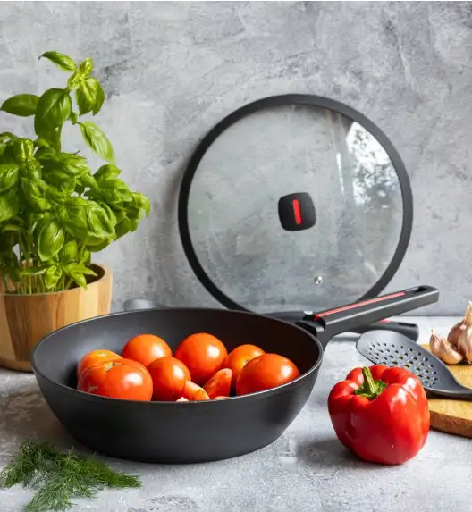 ZWIEGER RED LINE Patelnia głęboka z pokrywką 28 cm / powłoka nieprzywierająca TitanEX