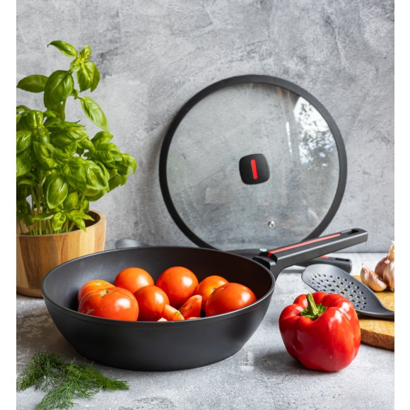 ZWIEGER RED LINE Patelnia głęboka z pokrywką 28 cm / powłoka nieprzywierająca TitanEX