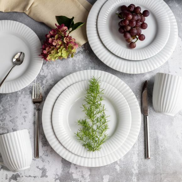 LUBIANA DAISY ROYAL Serwis obiadowy 18 osób / 72 elementy | biała porcelana