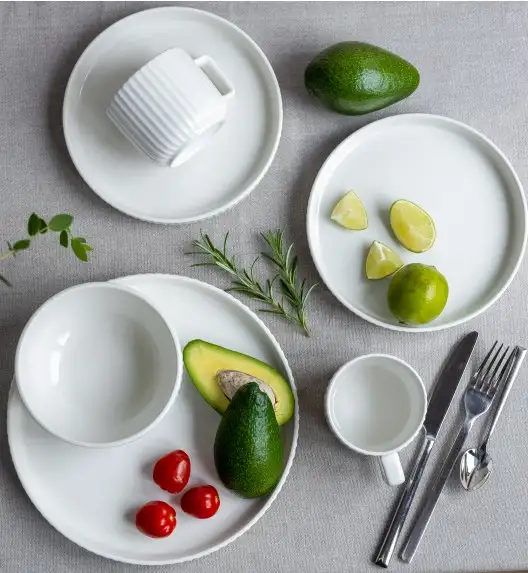 KAIA HOME Ceramiczny zestaw obiadowo kawowy 32 el / 6 os biały ryflowany