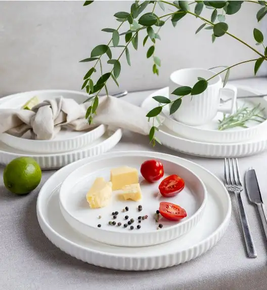 KAIA HOME Ceramiczny zestaw obiadowo kawowy 32 el / 6 os biały ryflowany