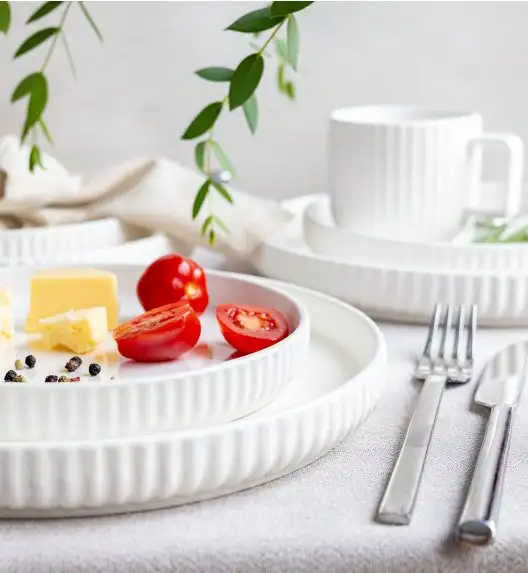 KAIA HOME Ceramiczny zestaw obiadowo kawowy 32 el / 6 os biały ryflowany