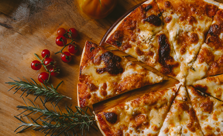 Kamień do pizzy – czy warto mieć go w kuchni?